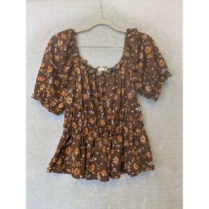 NEW Emi & Joe Peplum Top Junior's S Brown Floral Smocked Puff Sleeve